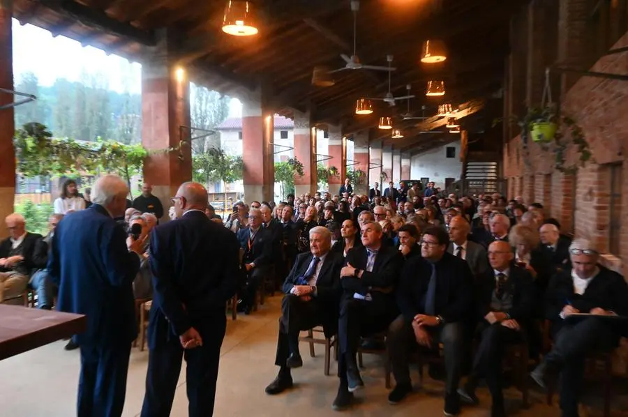 PADERNELLO PRESENTAZIONE LIBRO FAMIGLIA BETTONI  REDAZIONE PROVINCIA 23-09-2024 GABRIELE STRADA NEW EDEN GROUP 