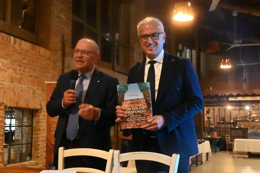 PADERNELLO PRESENTAZIONE LIBRO FAMIGLIA BETTONI  REDAZIONE PROVINCIA 23-09-2024 GABRIELE STRADA NEW EDEN GROUP 