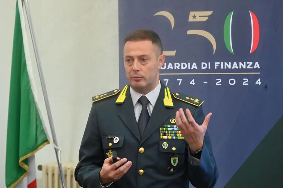 Inchiesta anti droga, la conferenza stampa della Guardia di Finanza