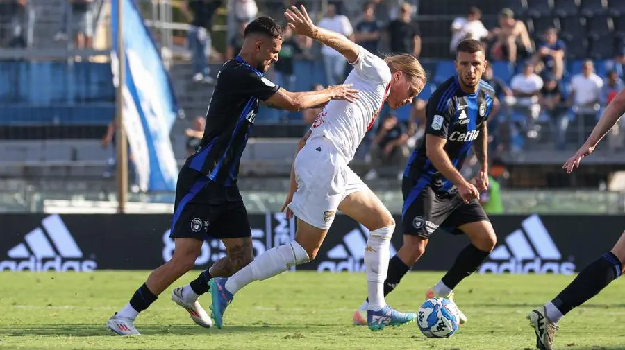 Birkir Bjarnason contro il Pisa © www.giornaledibrescia.it