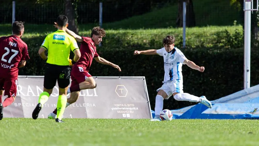 SPORT CALCIO SERIE D DESENZANO BRENO NELLA FOTO GOL DI BIANCHETTI scaroni@newreporter