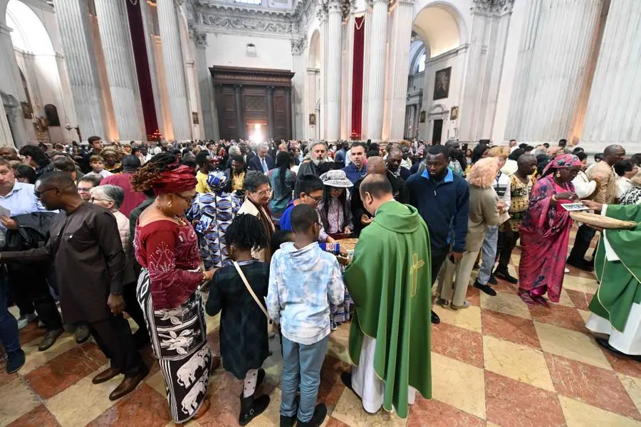 La messa per la Giornata del migrante e del rifugiato