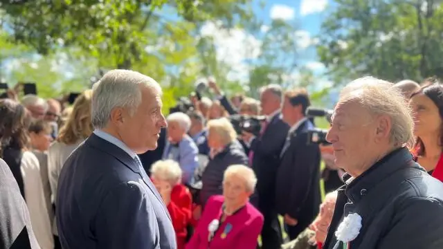 Il ministro degli Affari Esteri Antonio Tajani a Marzabotto al seguito del presidente della Repubblica Sergio Mattarella che ha accolto il presidente della Repubblica federale di Germania Frank-Walter Steinmeier, 29 settembre 2024. Tajani ha incontrato e salutato rappresentanti dei familiari e degli ultimi superstiti dell'eccidio compiuto 80 anni fa. Tra il 29 settembre e il 5 ottobre 1944 l'eccidio causò la morte di 770 civili tra cui donne, bambini e anziani nei territori tra i comuni di Marzabotto, Grizzana Morandi e Monzuno. ANSA/ UFFICIO STAMPA ++ ANSA PROVIDES ACCESS TO THIS HANDOUT PHOTO TO BE USED SOLELY TO ILLUSTRATE NEWS REPORTING OR COMMENTARY ON THE FACTS OR EVENTS DEPICTED IN THIS IMAGE; NO ARCHIVING; NO LICENSING NPK ++