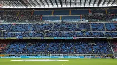 I reati contestati riguardano il giro d'affari di biglietti e parcheggi per le partite, ingressi abusivi al Meazza - Foto Ansa  © www.giornaledibrescia.it