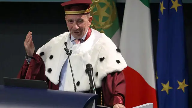 il Magnifico Rettore dell’Università Vita-Salute San Raffaele, Enrico Gherlone durante la cerimonia di inaugurazione dell’anno accademico dell’Università San Raffaele. Milano, 27 Marzo 2023. ANSA / MATTEO BAZZI