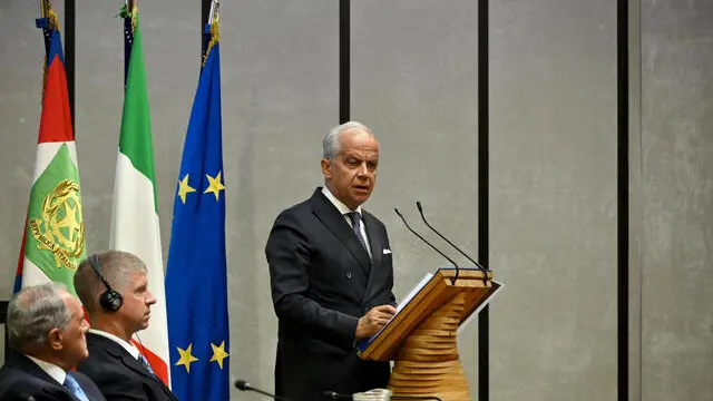 Il presidente della Repubblica Sergio Mattarella e il ministro degli Esteri Antonio Tajani alla Cerimonia di intitolazione del Centro Studi Internazionali alla memoria di Boris Giuliano, presso la Scuola Superiore di Polizia, via Guido Reni a Roma, 23 luglio 2024. ANSA/ALESSANDRO DI MEO