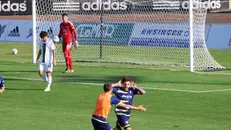 Ciliverghe, l'esultanza per il gol dello 0-1 di Pelamatti