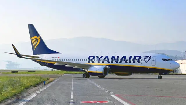 Aereo Ryanair all'aeroporto di Genova