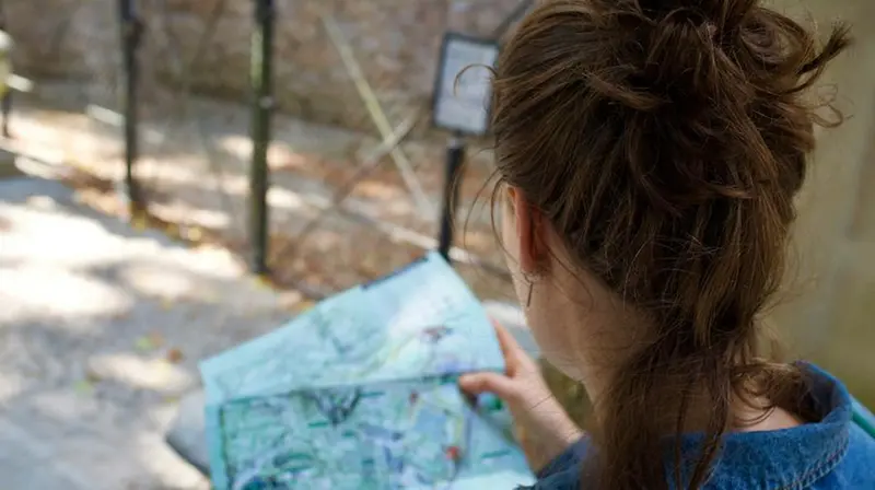 La misura serve per censire il settore delle strutture ricettive - Foto Unsplash © www.giornaledibrescia.it