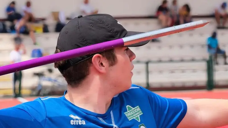 Al lancio del giavellotto - © www.giornaledibrescia.it