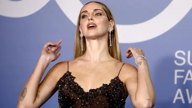 Chiara Ferragni durante il photocall prima dei CNMI Sustainable Fashion Awards 2024 al Teatro alla Scala a Milano, 22 settembre 2024. ANSA/MOURAD BALTI TOUATI