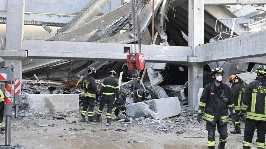 Un grave incidente sul lavoro - Foto Ansa © www.giornaledibrescia.it
