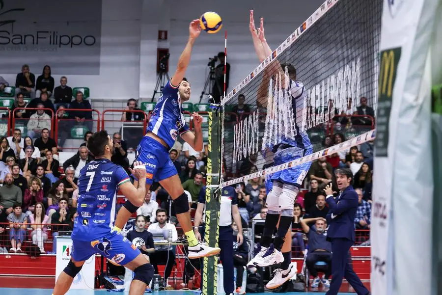 Volley A2, gli scatti di Consoli-Cuneo