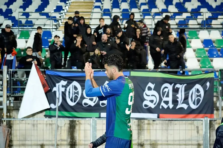 SERIE C CALCIO BRESCIA  FERALPISALO' - ALBINOLEFFE NELLA FOTO PIETRELLI ALESSANDRO E CURVA FERALPISALO'     07-10-2024 perteghella@newreporter