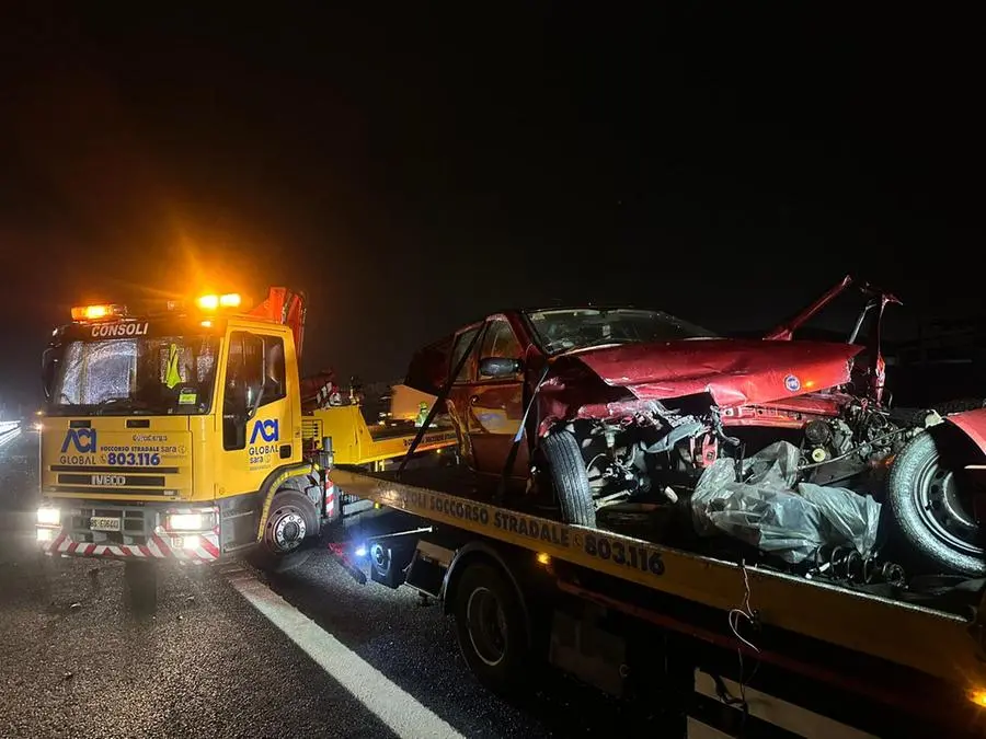 Le immagini dell'incidente in A4