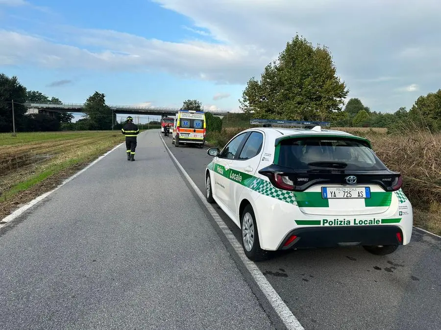 Esce di strada a Manerbio: gravi mamma e figlia