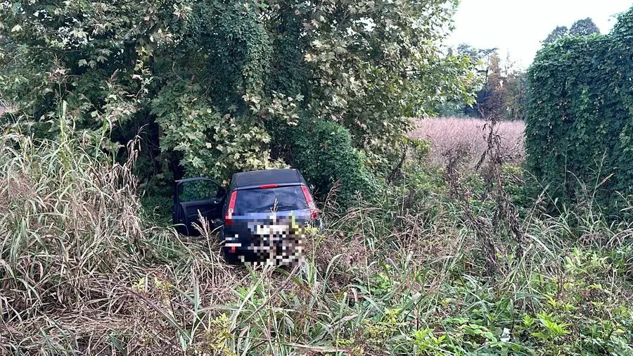 Esce di strada a Manerbio: gravi mamma e figlia