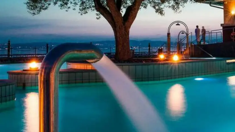 Uno scorcio delle Terme di Sirmione dove sono impiegati circa 650 bresciani - © www.giornaledibrescia.it