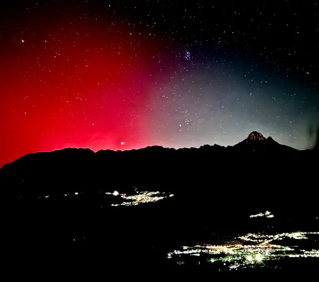 L'aurora boreale nei cieli di Brescia