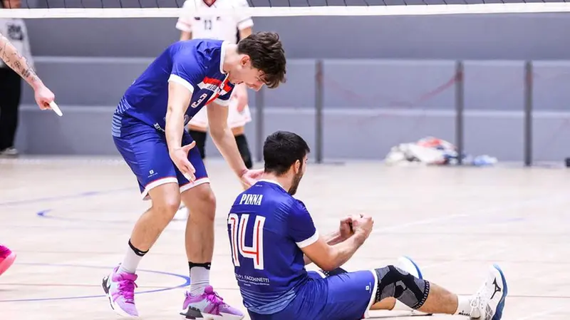 SPORT VOLLEY SERIE B MASCHILE TEAM VOLLEY RADICI CAZZAGO - BOLOGNA NELLA FOTO PINNA 12-10-2024 Comincini@newreporter