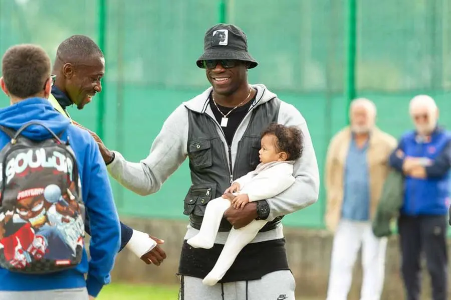 Sport Calcio Palazzolo Serie D Pro Palazzolo - Ospitaletto nella foto mario balotelli 13/10/2024 mazzocchi@newreporter