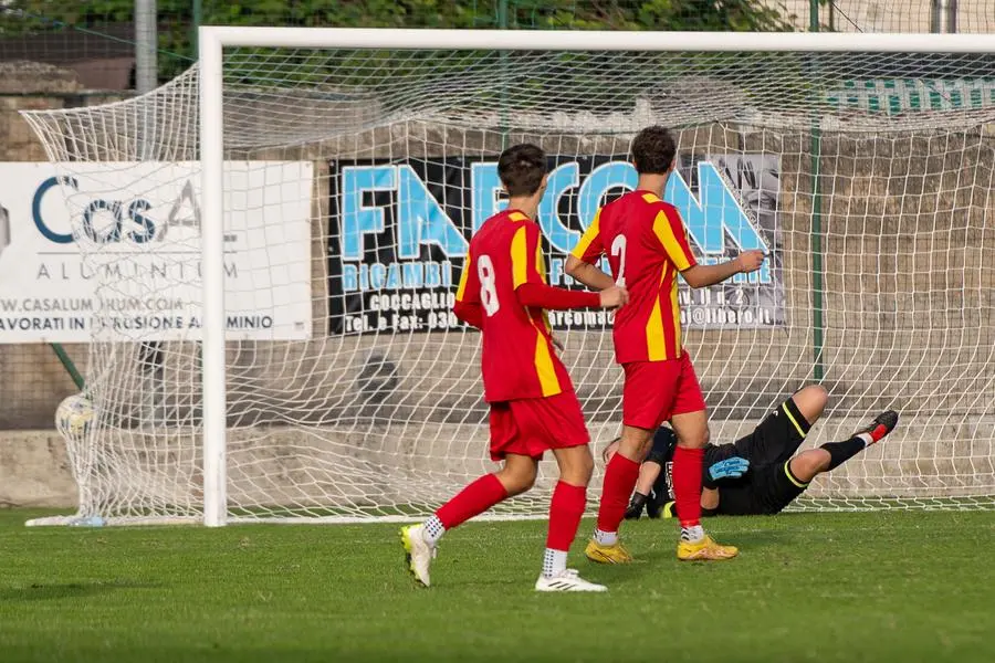 SPORT CALCIO PRIMA CATEGORIA UNITAS COCCAGLIO CHIARI  nella foto GOL PONZONI 2-3  13-10-2024 pasquali@newreporter