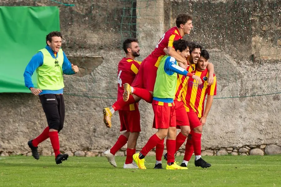 SPORT CALCIO PRIMA CATEGORIA UNITAS COCCAGLIO CHIARI  nella foto  ESULTANZA GOL CARAVAGGI 1-3  13-10-2024 pasquali@newreporter