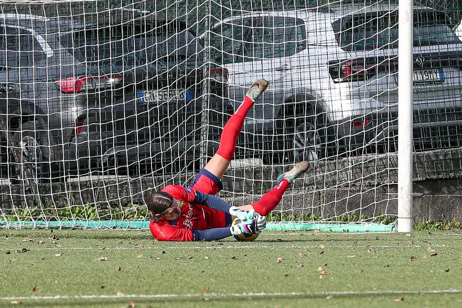 Sport Calcio Lodrino Promozione Lodrino Orsa Iseo nella foto parata Lancini Lorenzo   13/10/2024@newreporter