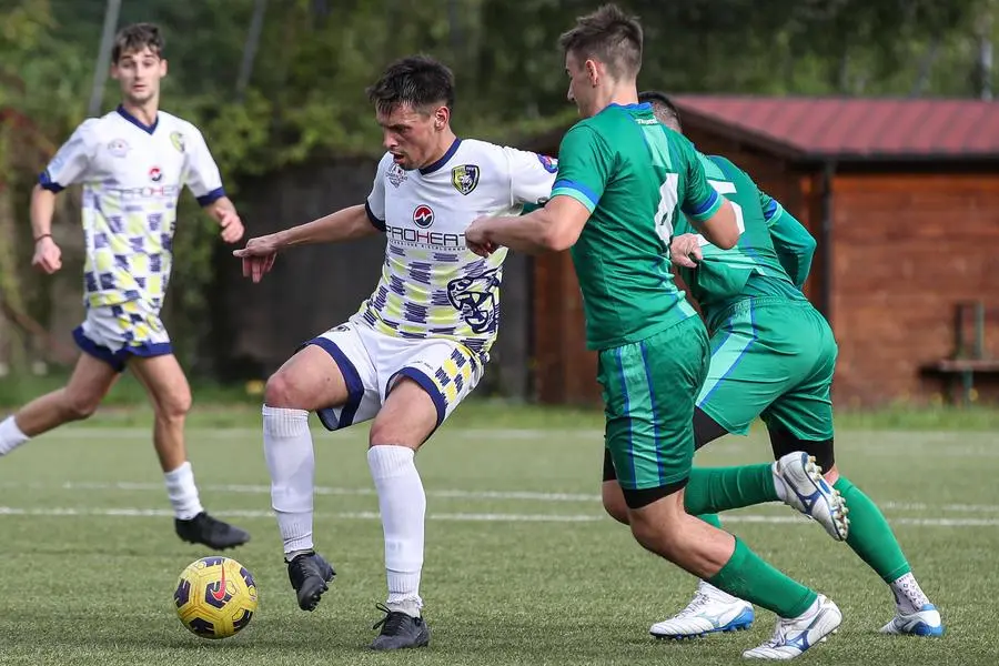 Sport Calcio Lodrino Promozione Lodrino Orsa Iseo nella foto Scanzi Francesco Bertoli Bruno   13/10/2024@newreporter