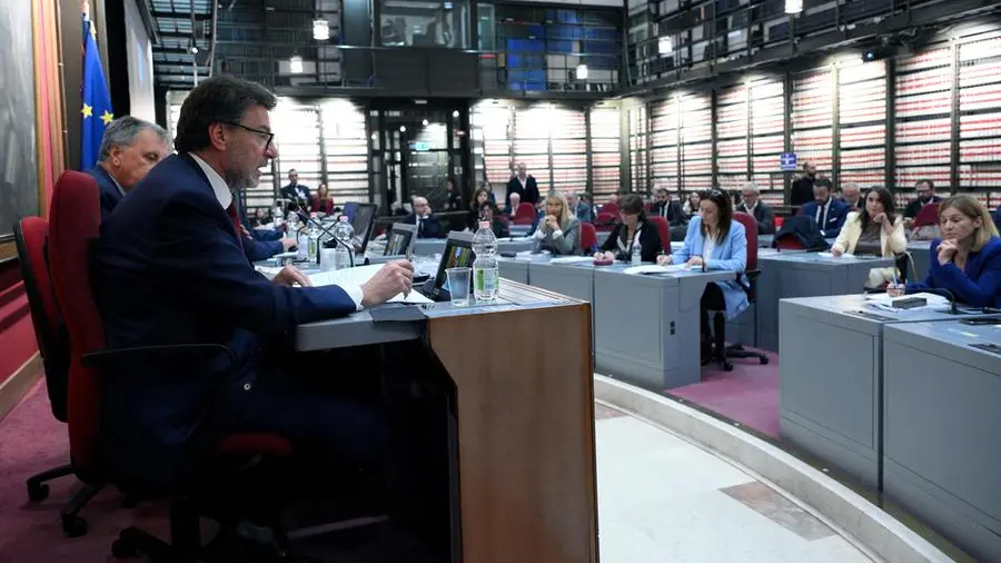 Il ministro dell’Economia Giancarlo Giorgetti, durante l'audizione davanti le Commissioni Bilancio di Camera e Senato - Foto Ansa © www.giornaledibrescia.it