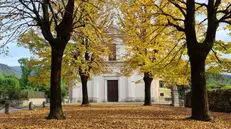 Foliage a Mompiano, ai piedi del colle di San Giuseppe