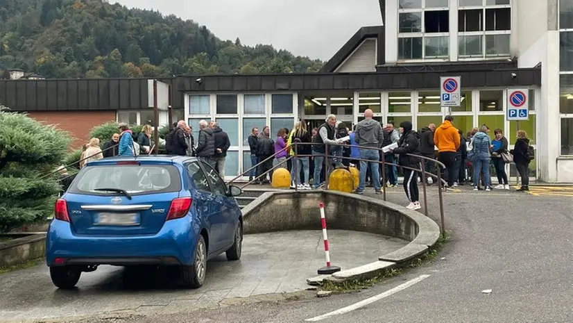 Per i molti pazienti di Nozza la lunga attesa è stata vana - © www.giornaledibrescia.it