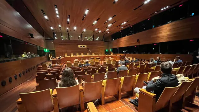epa11641313 The Courtroom III of the Court of Justice of the European Union (CJEU) in Luxembourg, 04 October 2024, where the ruling on international transfers of professional footballers was announced. Former professional Lassana Diarra was challenging a number of the rules adopted by the FIFA including their 'Regulations on the Status and Transfer of Players’ (RSTP). The court said that some of FIFA's rules on the international transfer of professional players are contrary to European Union law. EPA/JULIEN WARNAND