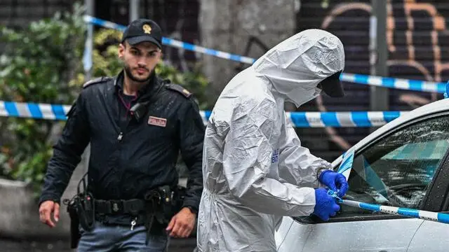 Omicidio Viale Giovanni Da Cermenate,Polizia Di stato e divisione scientifica sul posto Milano, 17 Ottobre 2024, Ansa/Andrea Fasani,