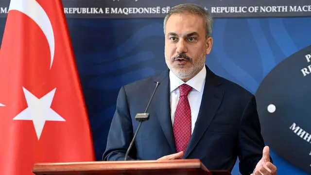 epa11586473 Turkish Foreign Minister Hakan Fidan, accompanied by his North Macedonian counterpart, attends their joint press conference in Skopje, Republic of North Macedonia, 05 September 2024. The Turkish foreign minister arrived on a two-day official visit to North Macedonia. EPA/GEORGI LICOVSKI