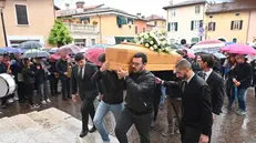 Il funerale di Nicola Faroni