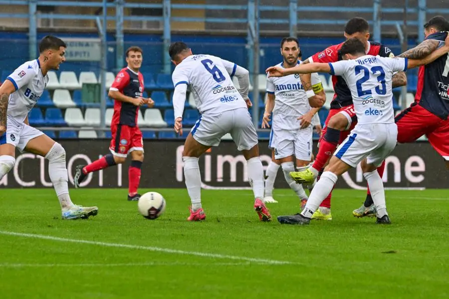 Serie C, Lumezzane-Giana Erminio