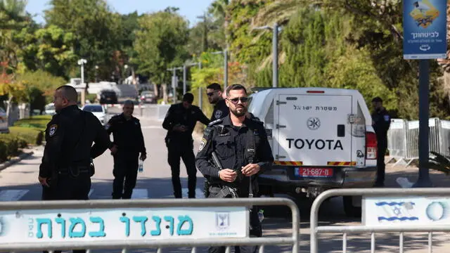 epa11668077 Israeli police at the scene targeted by unmanned aerial vehicle (UAV) fired from Lebanon, in Caesarea, Israel, 19 October 2024. According to Israeli military, three UAVs were identified crossing from Lebanon into Israel, two were intercepted and one hit a structure in the area of Caesarea. Spokesman of Israeli Prime Minister Netanyahu's office confirmed that the UAV targeted the prime minister's residence, but neither he nor his wife were home and no casualties were reported. EPA/ABIR SULTAN