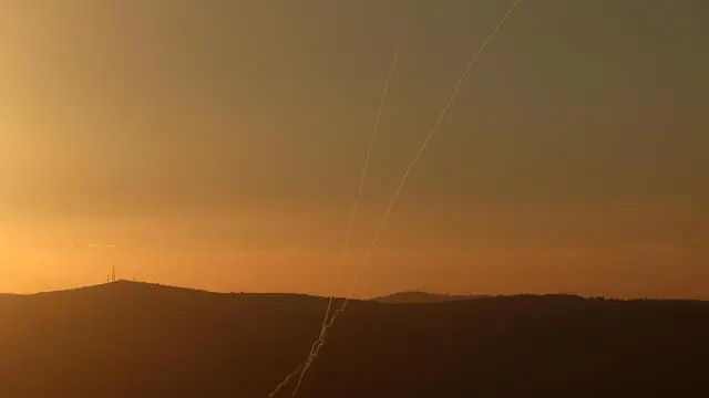 epa11669167 The Israeli Iron Dome air defense system intercepts missiles fired from southern Lebanon over the Galilee, northern Israel, 19 October 2024. According to the Israeli military, approximately 180 projectiles fired by Hezbollah have crossed from Lebanon into Israel. EPA/ATEF SAFADI