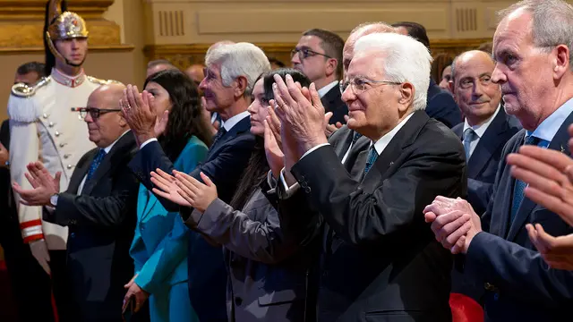 Bari- Il Presidente della Repubblica Sergio Mattarella alla cerimonia di apertura del 3° Festival delle Regioni e delle Provincie Autonome dal titolo "La Regione del Futuro tra Digitale Green: quali competenze per azzereare le distanze?", oggi 20 ottobre 2024. (Foto di Paolo Giandotti - Ufficio Stampa per la Stampa e la Comunicazione della Presidenza della Repubblica)