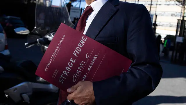 L’avvocato Fabrizio Gallo, durante l’udienza preliminare, presso il Tribunale di Roma a piazzale Clodio, del processo a carico di Claudio Campiti, l’uomo che l'11 dicembre scorso entro’ nel gazebo del bar "Il posto giusto" a Fidene uccidendo quattro persone, Roma, 12 ottobre 2023. ANSA/ANGELO CARCONI