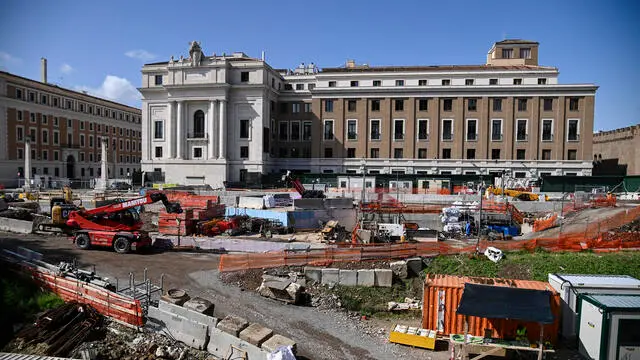 The construction site in Piazza Pia near via della Conciliazione and Saint Peter’s Basilica for the 2025 Jubilee, Rome, Italy, 25 September 2024. ANSA/RICCARDO ANTIMIANI