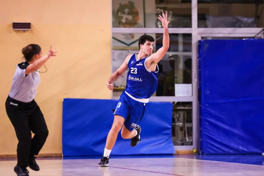 SPORT BASKET CAMPIONATO SERIE B ISEO BASKET - GARDONESE NELLA FOTO MAZZANTINI   24-10-2024 Comincini@newreporter