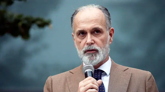 L'amministratore delegato della Rai Giampaolo Rossi durante l’inaugurazione della mostra Rai “70 Anni di televisione” al Museo Maxxi, Roma, 09 ottobre 2024. ANSA/ANGELO CARCONI