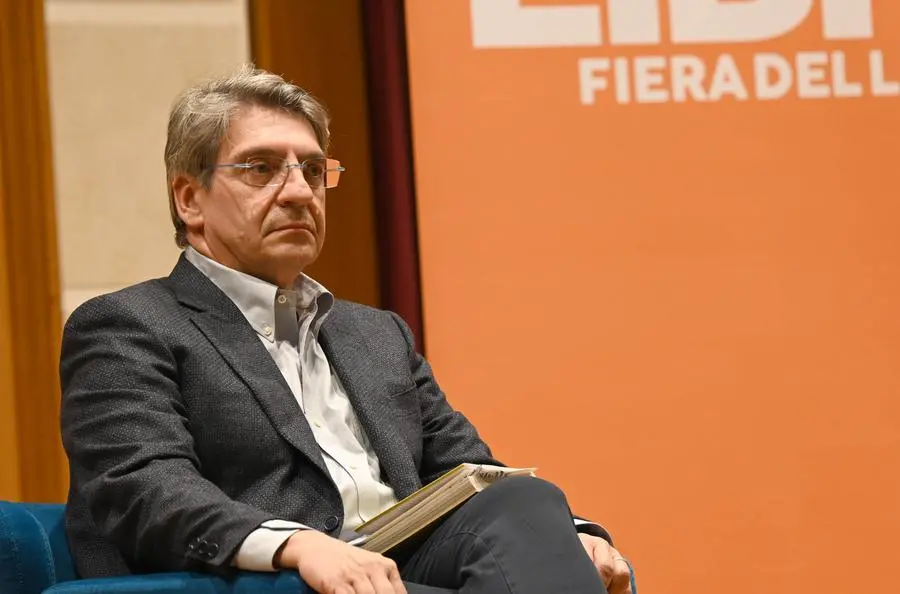 In San Barnaba Walter Veltroni per la presentazione del suo ultimo libro