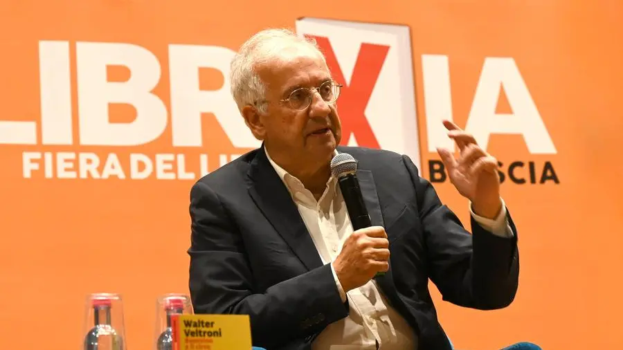 In San Barnaba Walter Veltroni per la presentazione del suo ultimo libro