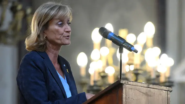 Noemi Di Segni, la presidente dell'Unione delle Comunita' ebraiche italiane, durante la cerimonia commemorativa, a un anno dall’attentato terroristico del 7 ottobre in Israele, nel Tempio Maggiore di Roma, 07 ottobre 2024. ANSA/ETTORE FERRARI