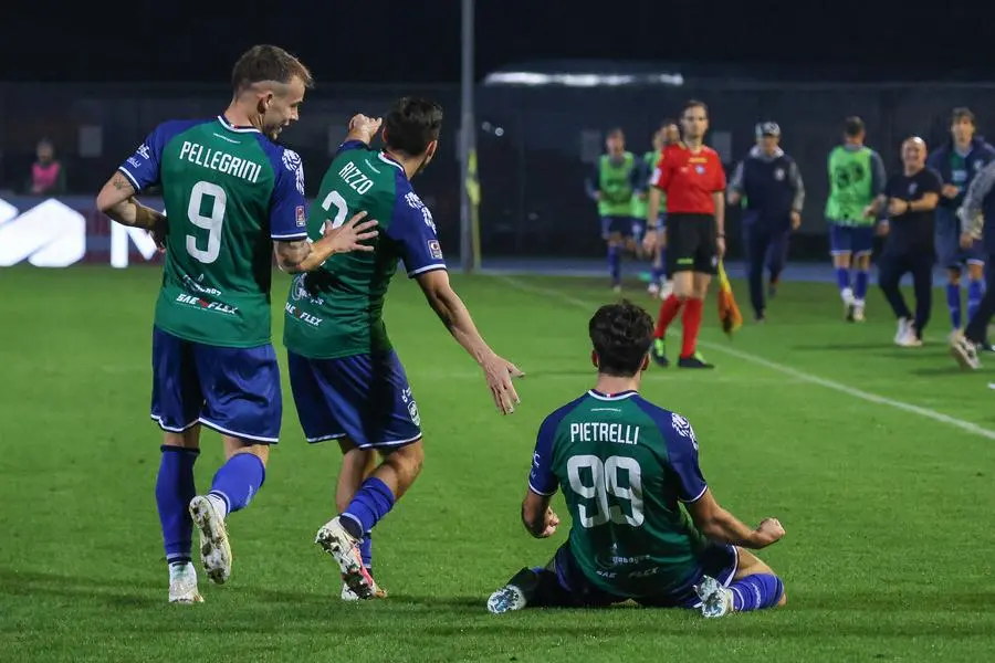 Serie C, gli scatti di FeralpiSalò-Lecco