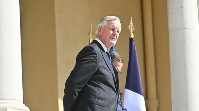 Il ministro degli Esteri Antonio Tajani, il ministro dell'Interno Matteo Piantedosi, il primo ministro francese Michel Barnier, il ministro degli Interni francese Bruno Retailleau, durante l'incontro con le forze di sicurezza incaricate del controllo della frontiera italo-francese. Menton (Francia), 18 ottobre 2024. ANSA/LUCA ZENNARO Foreign Minister Antonio Tajani, Interior Minister Matteo Piantedosi, French Prime Minister Michel Barnier, French Interior Minister Bruno Retailleau, during the meeting with the security forces in charge of controlling the Italian-French border. Menton (France), 18 October 2024. ANSA/LUCA ZENNARO