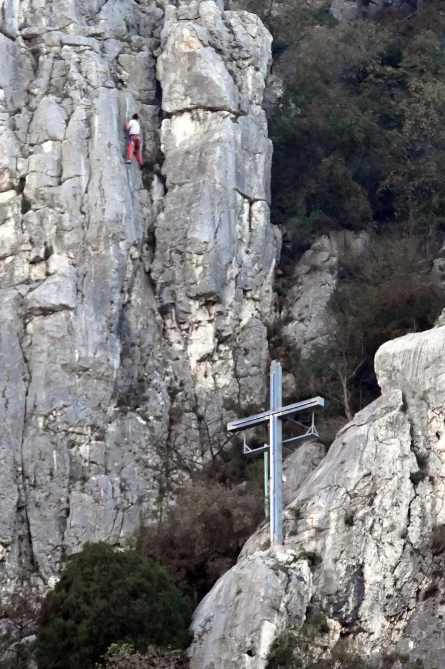 La falesia dell'incidente del climber 22enne